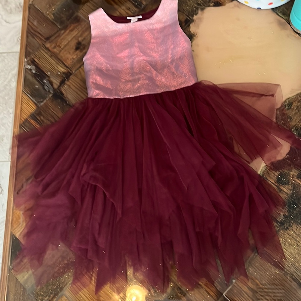 Girls dressy dress. Only worn once.